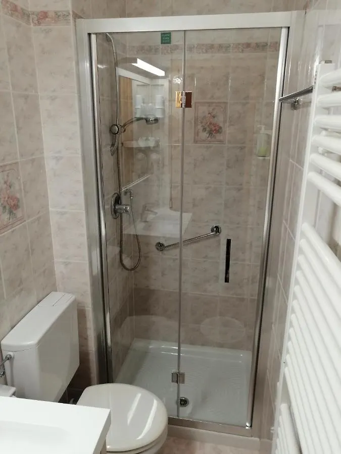 Hotel Astor ليمونِ سول غاردا 4*,