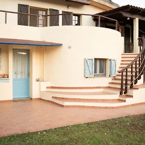 https://nel-verde-del-villaggio-casetta-celeste.in-sardinia.net