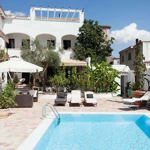https://gulf-of-orosei-luxury-mediterranean-house.in-sardinia.net